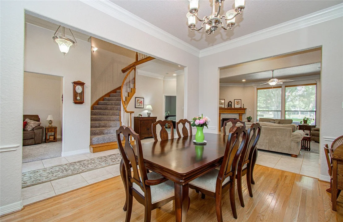 Photo of 805 Enchanted Oaks Drive