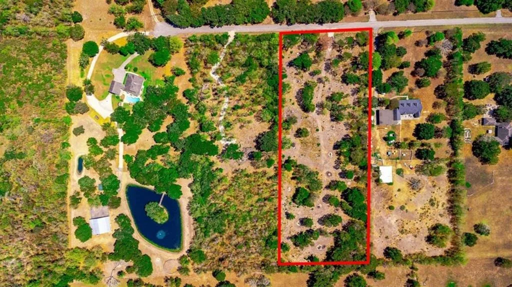 Photo of 17810 Oak Meadow Road