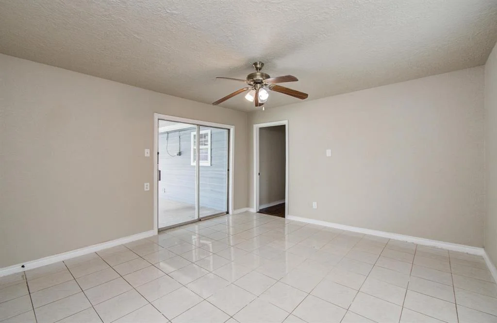 Photo of 2020 Vince Street