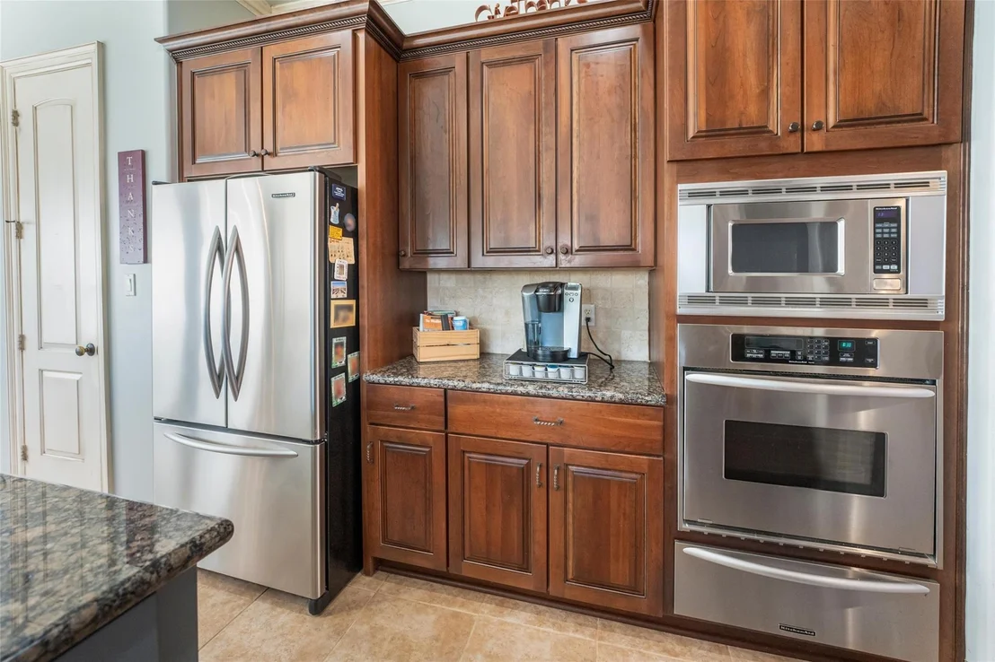 Photo of 115 Lake Sterling Gate Drive