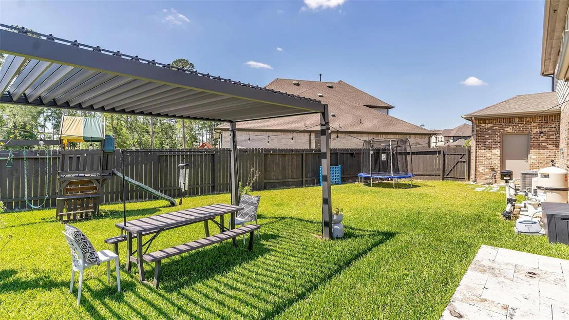 Photo of 10302 Horseshoe Lake Trail