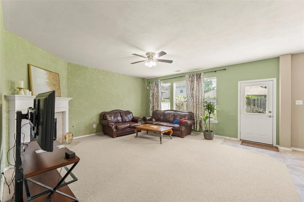 Photo of 24930 Lakecrest Manor Drive