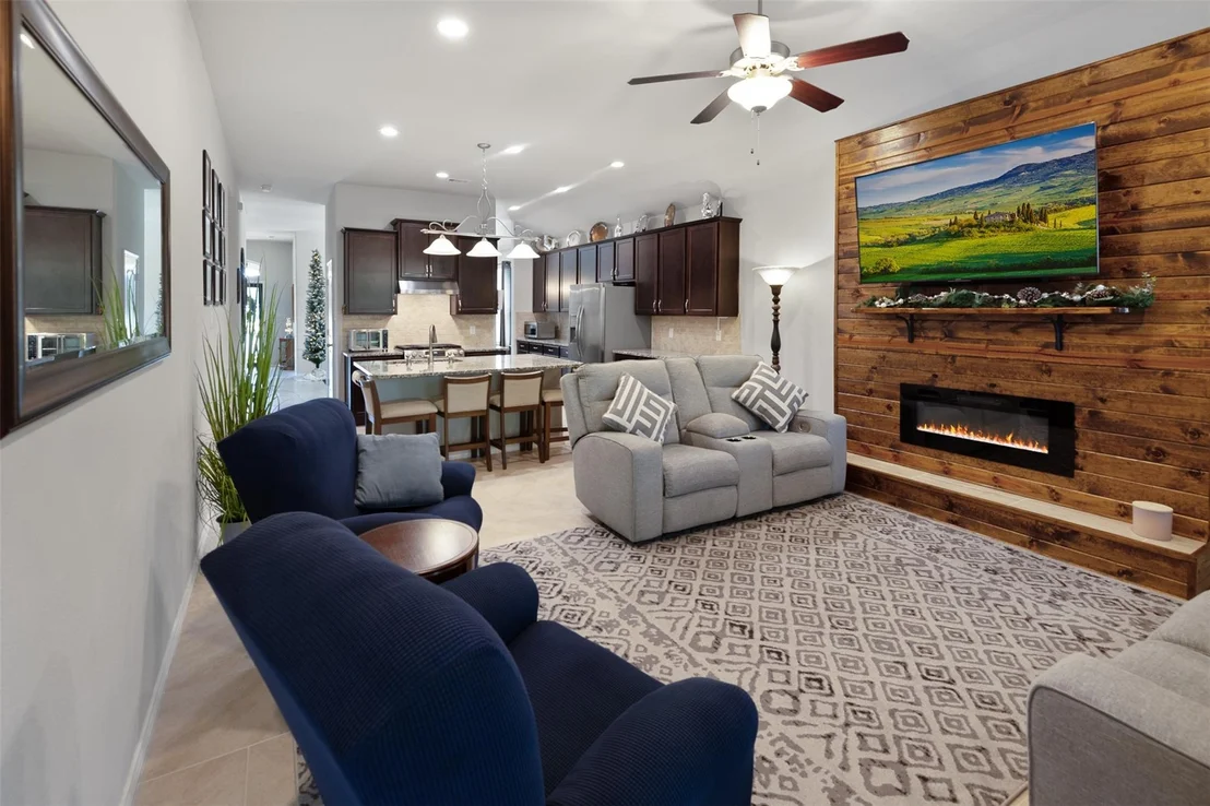 Photo of 16502 Coconut Palm Lane
