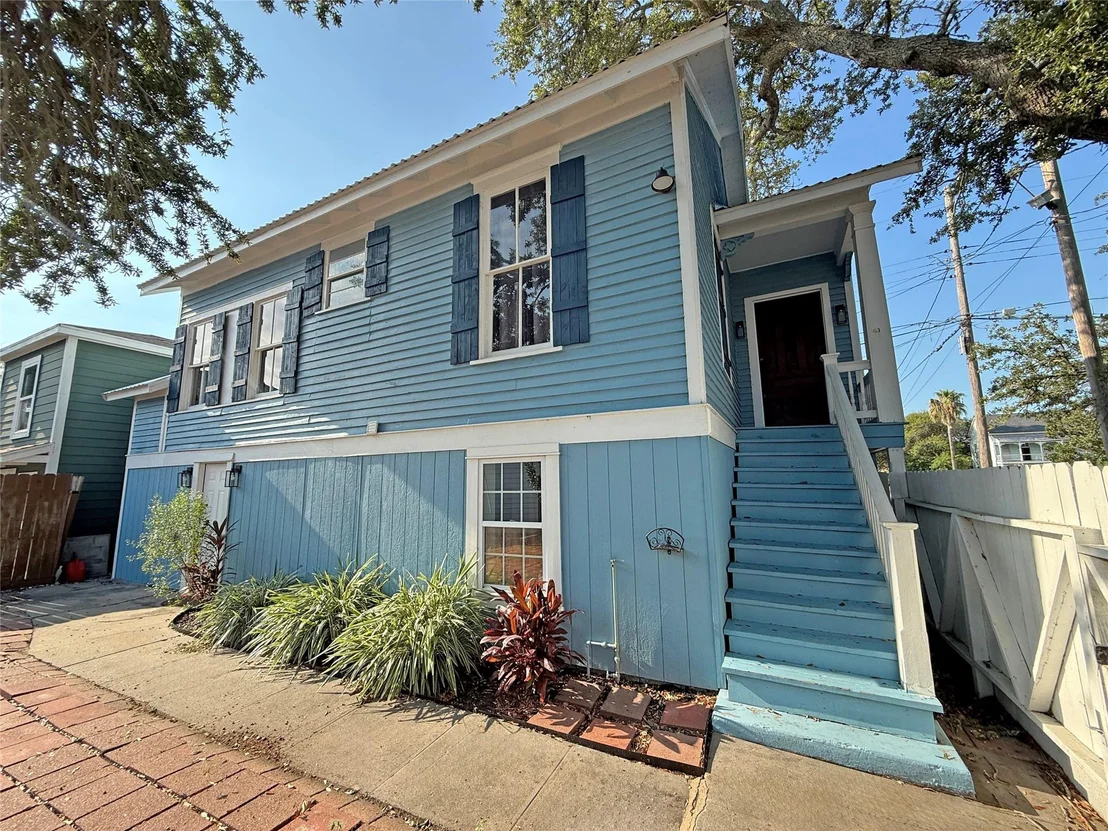 Photo of 1415 Moody Avenue