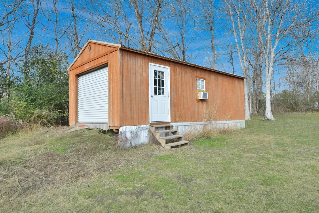 Photo of 90 Private Road 643a