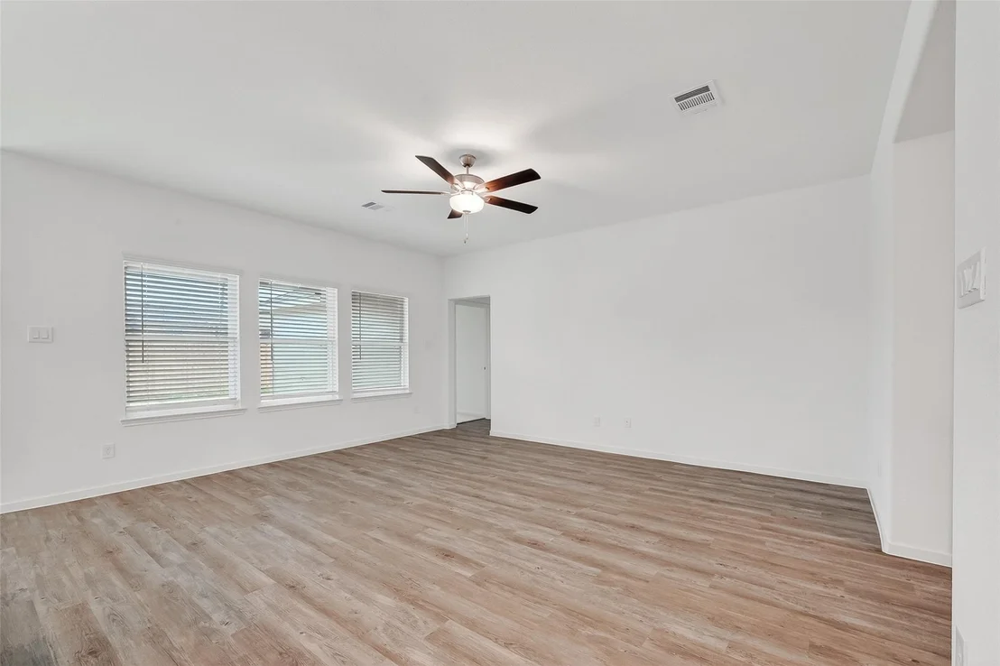 Photo of 3314 Rolling River Drive