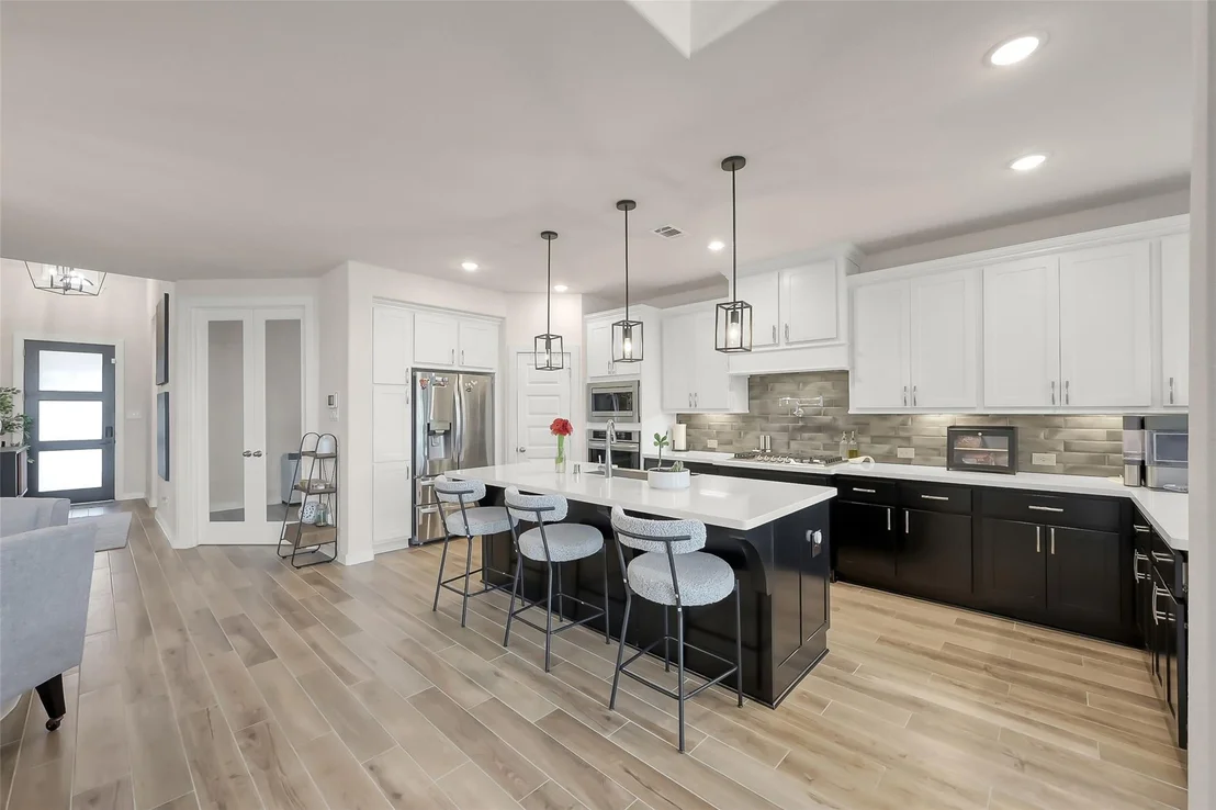 Photo of 6718 Waxbill Road
