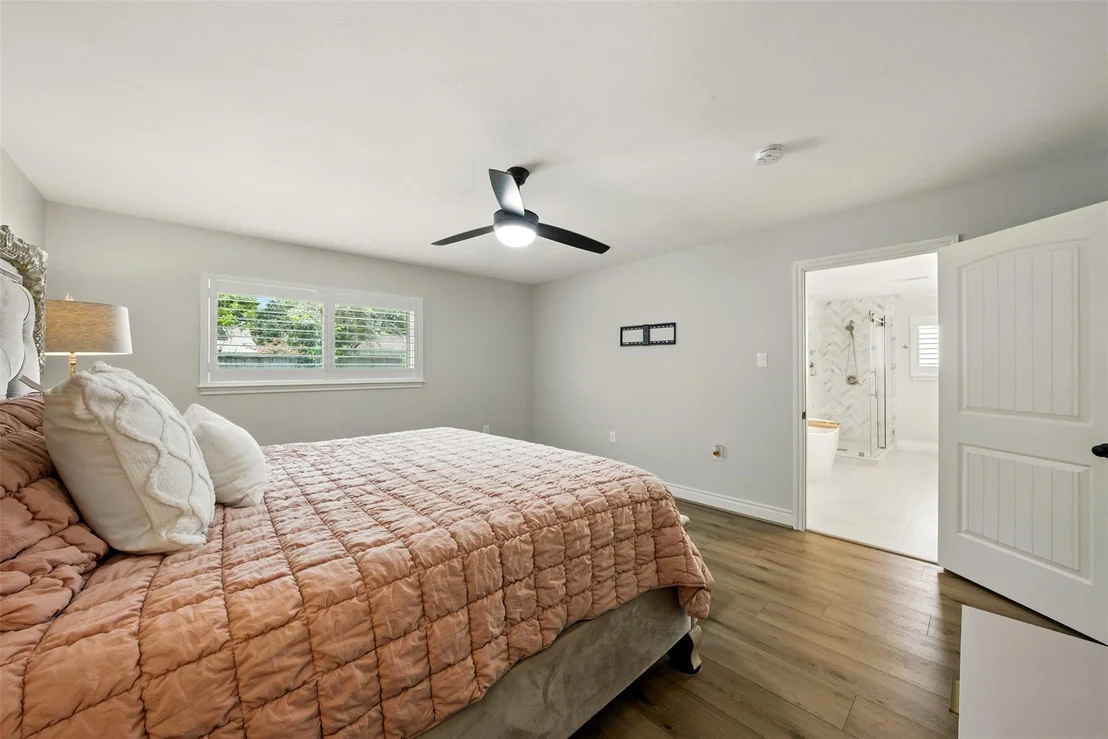 Photo of 10718 Chevy Chase Drive