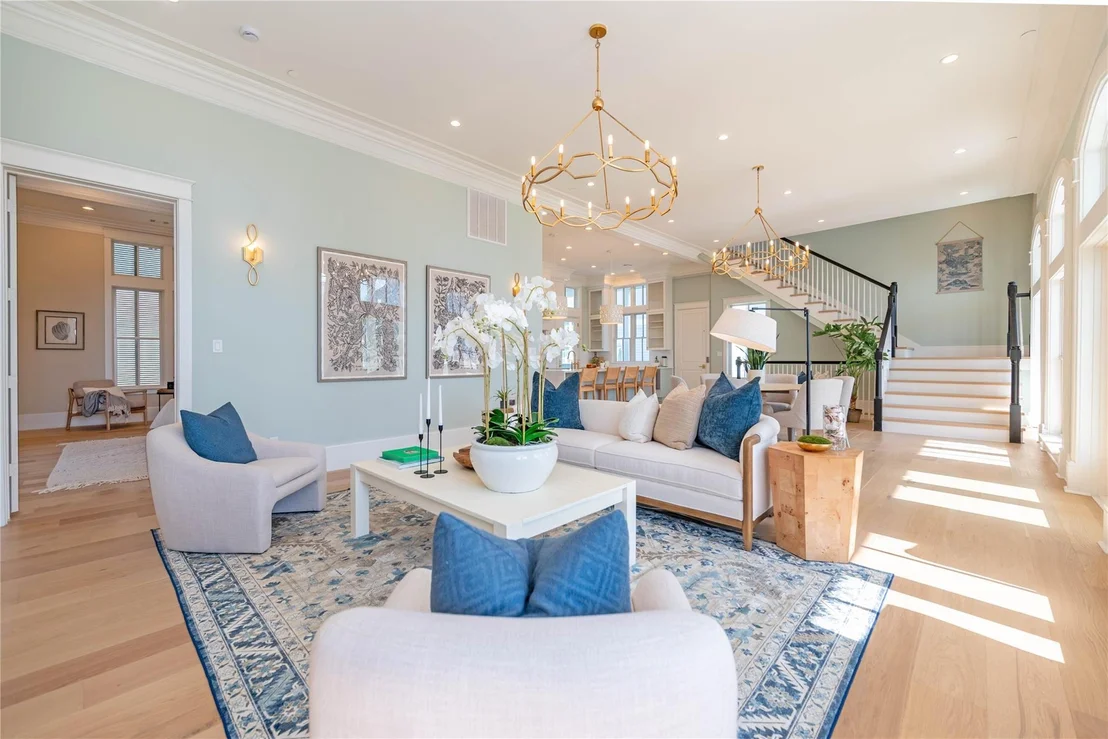 Photo of 11610 Beachside