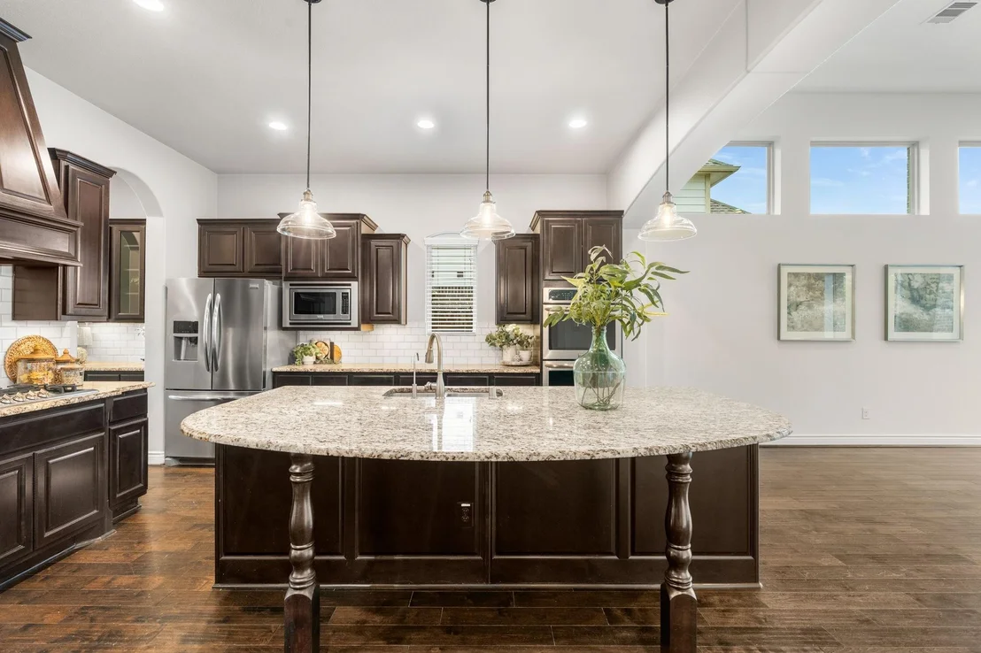 Photo of 915 Holly Chapple Drive