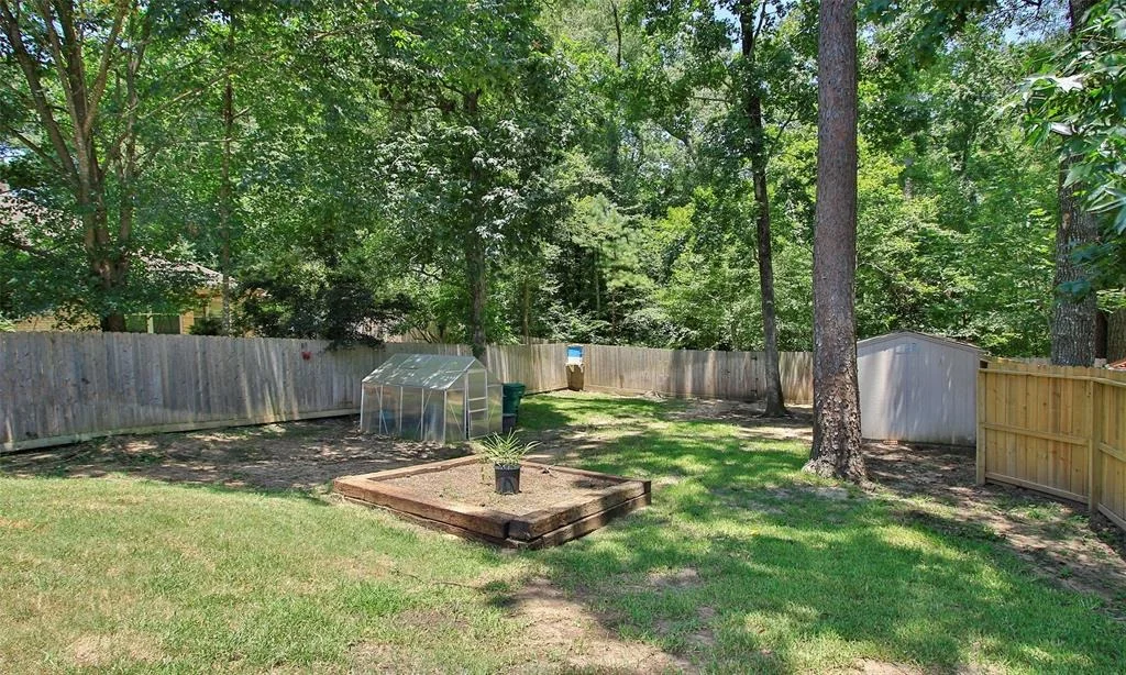 Photo of 10554 Parkside Drive
