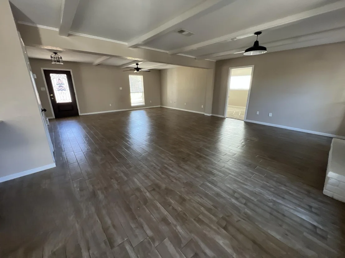 Photo of 676 Ravensworth Drive
