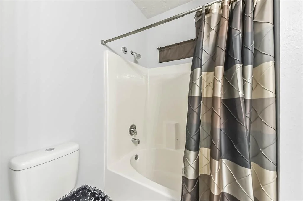 Photo of 902 Parsonfield Court