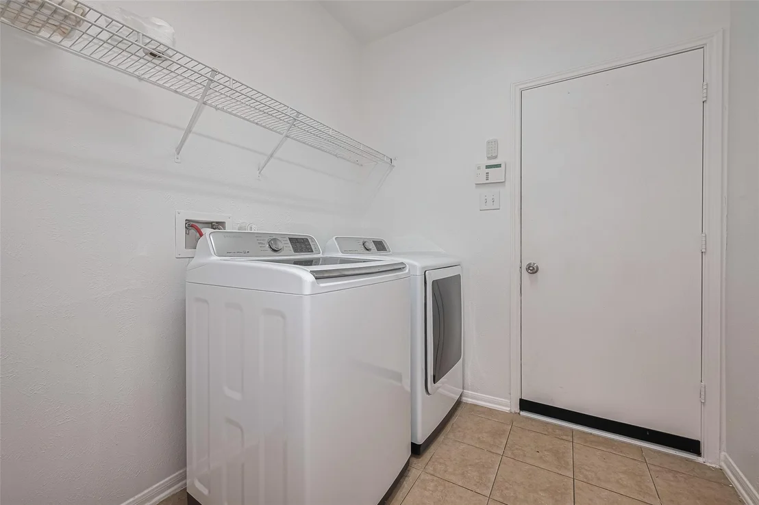 Photo of 25811 Chapman Falls Drive
