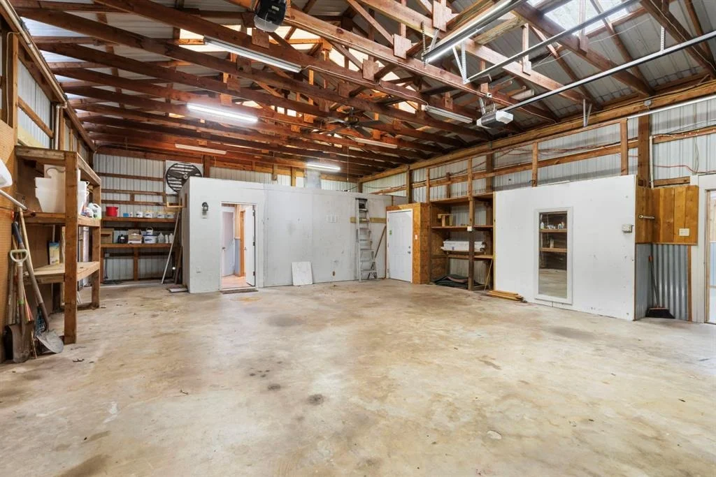 Photo of 16202 Surrey Lane