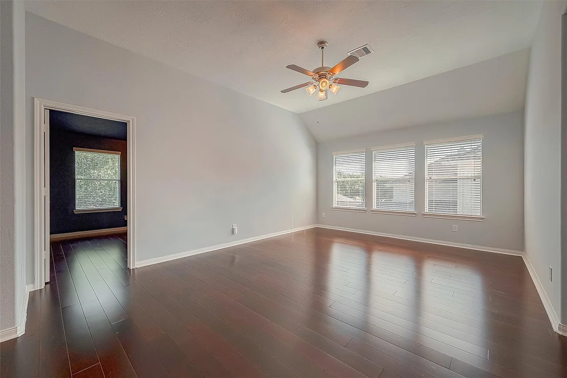Photo of 25907 Pebble Terrane Lane