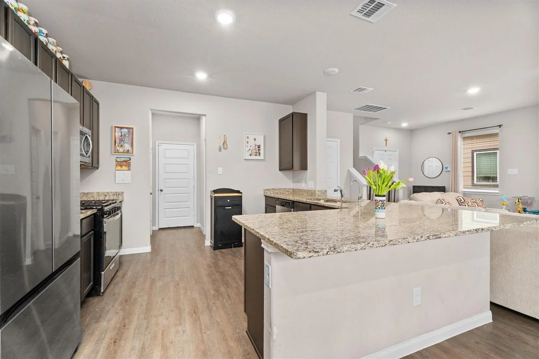 Photo of 1325 Mount Bassie Trail