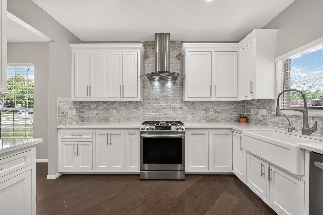 Photo of 10207 Tablerock Drive