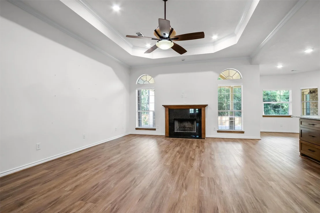Photo of 15690 Corinthian Way