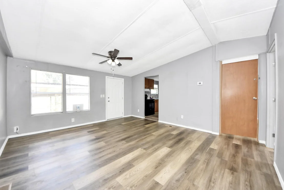 Photo of 14009 Rustic Lane