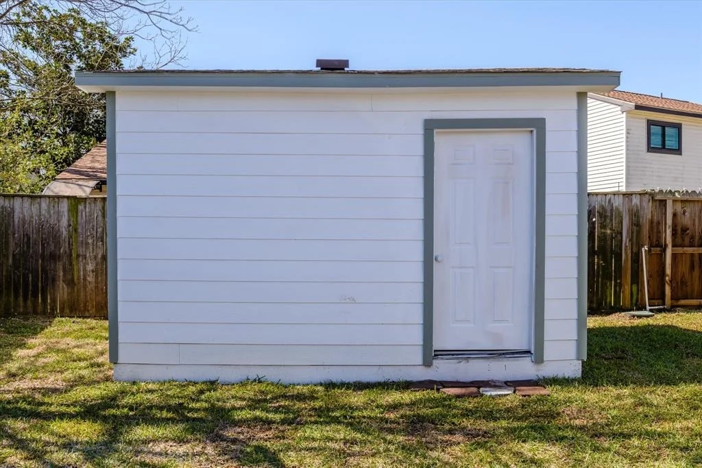 Photo of 403 Woodrail Drive