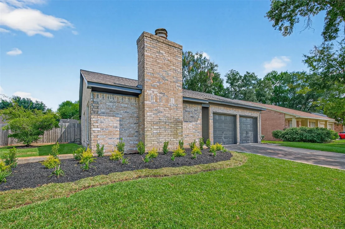Photo of 2015 Windy Meadow Drive