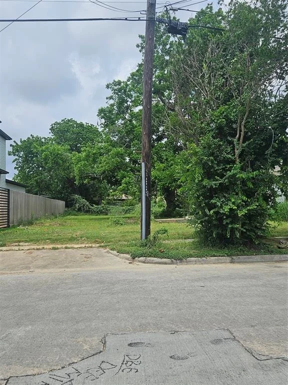 Photo of 1905 Benson Street