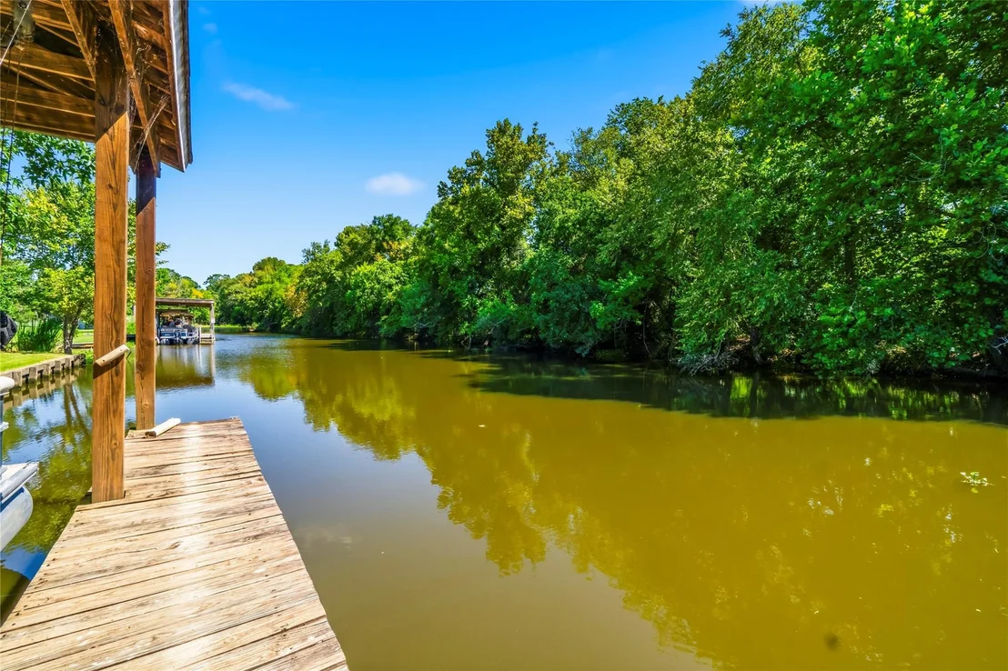 Photo of 146 Creekside Drive