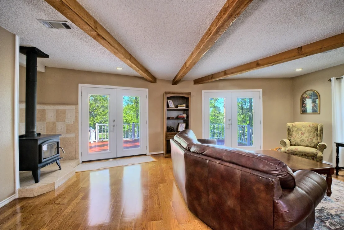Photo of 670 Cedar Crest Circle