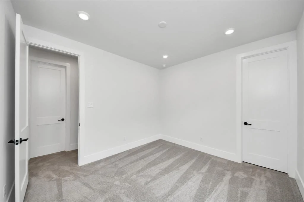 Photo of 405 Forest Reserve Place