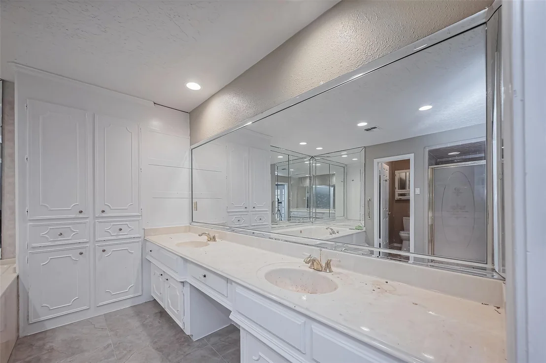 Photo of 4015 Black Locust Drive