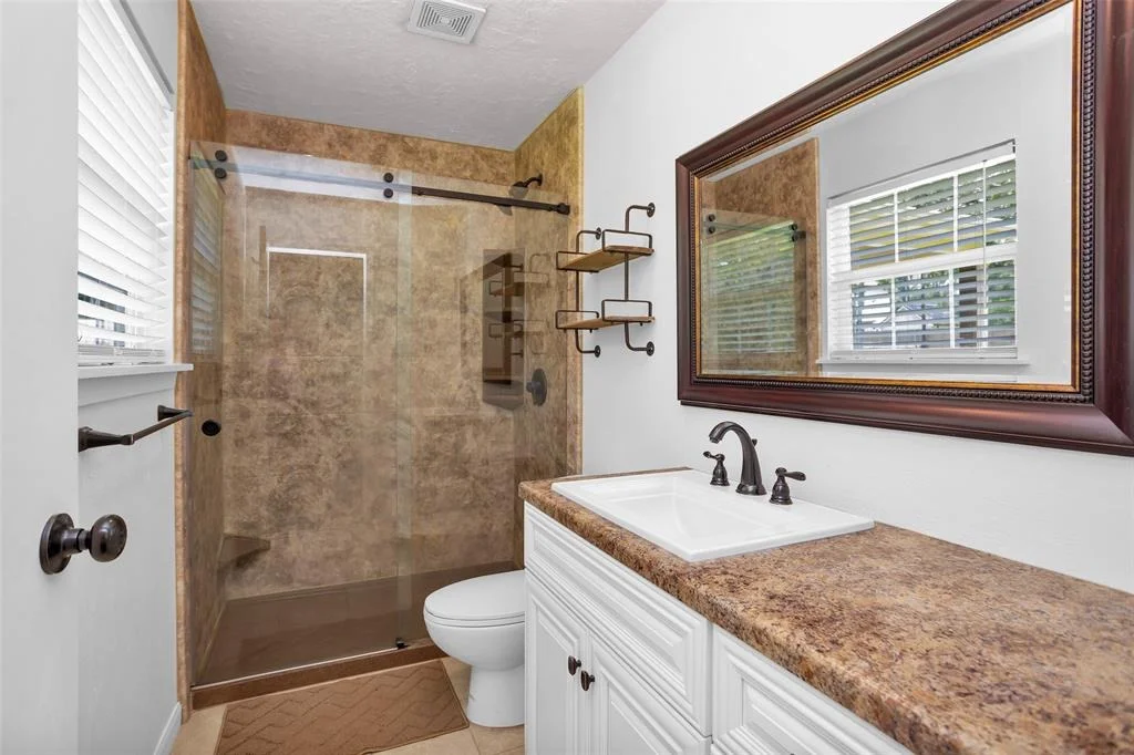 Photo of 814 Whipporwill Road