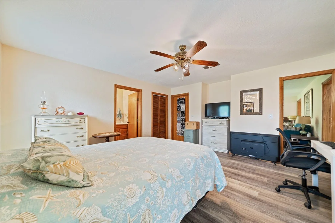 Photo of 2175 Sixth Street