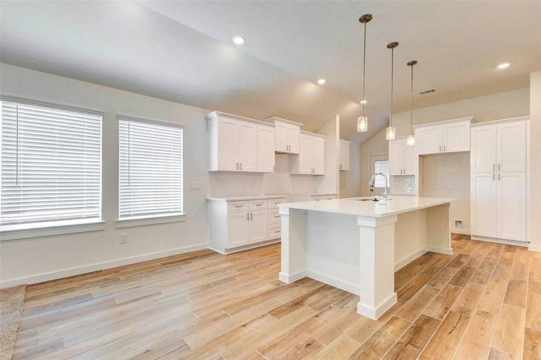 Photo of 6463 Escondido Drive