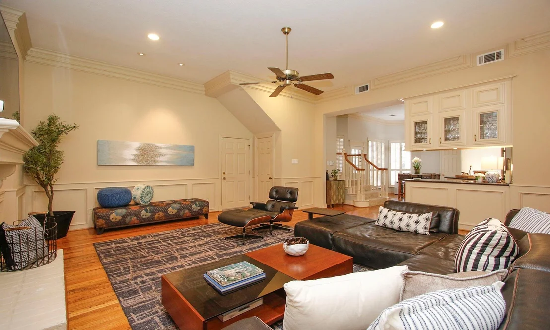 Photo of 15923 Harwick Drive