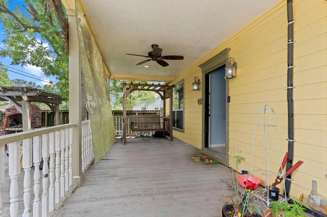 Photo of 8205 Appleton