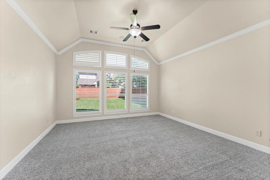 Photo of 7 N Beech Springs Circle