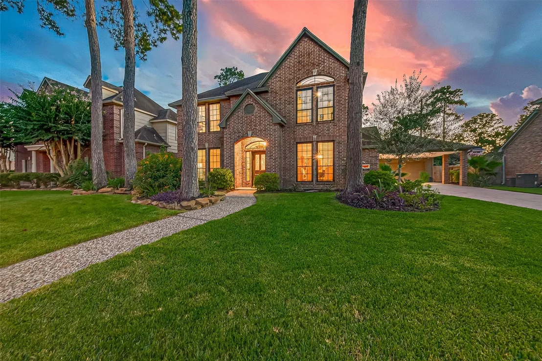 Photo of 17811 Woodlode Lane
