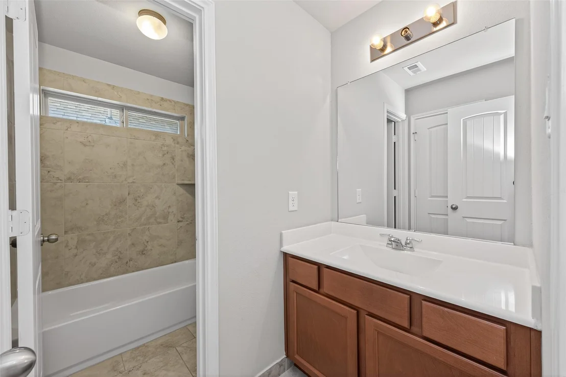 Photo of 3795 Lake Bend Shore Drive