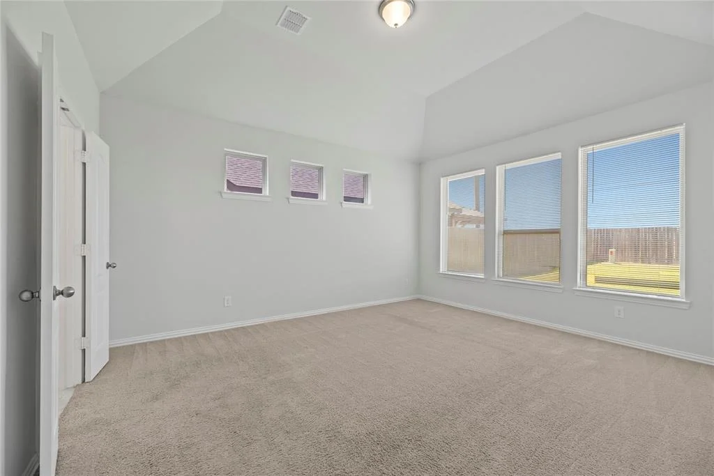 Photo of 6639 Northchester Drive