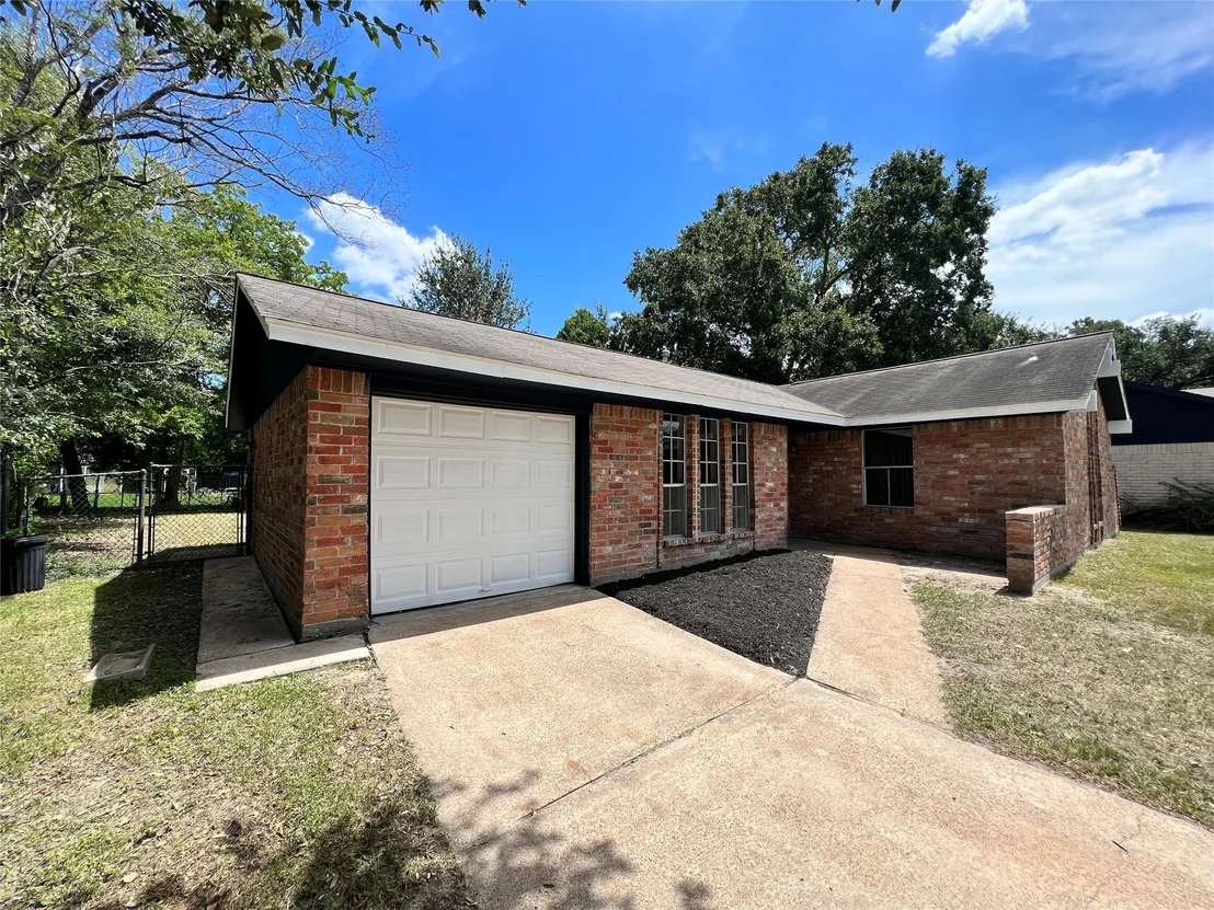 Photo of 8718 Chipping Lane