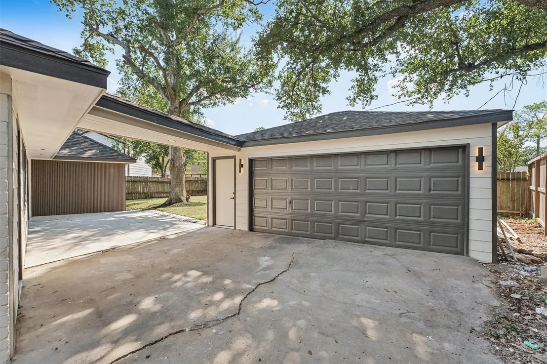 Photo of 2807 Shadowdale Drive