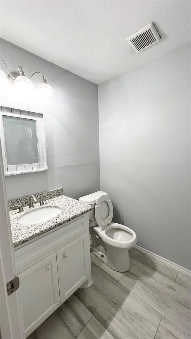 Photo of 803 Glen Hollow Drive