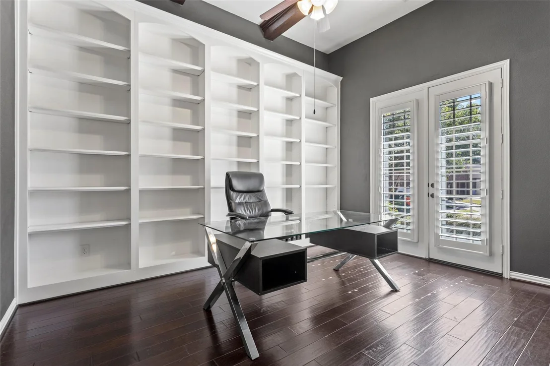 Photo of 5203 Jackson Park Lane