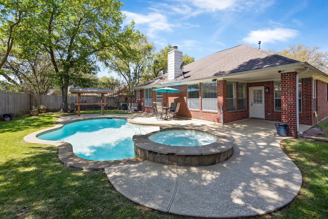 Photo of 9907 Therrell Drive