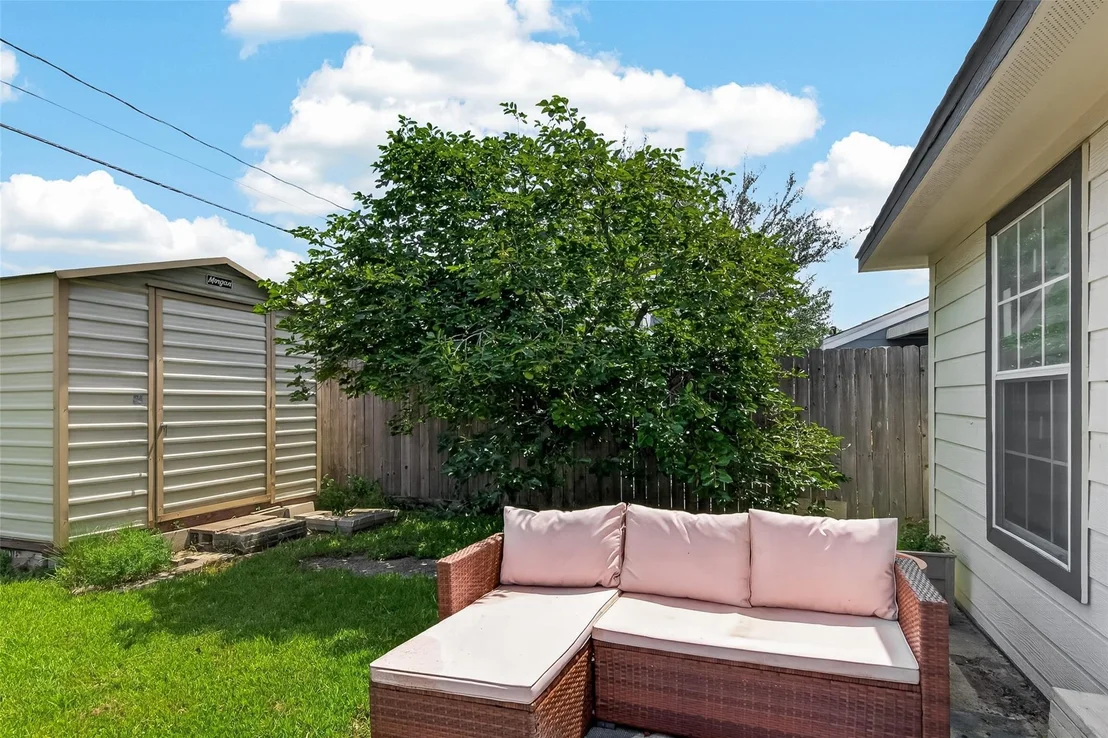 Photo of 7615 Azalea Street