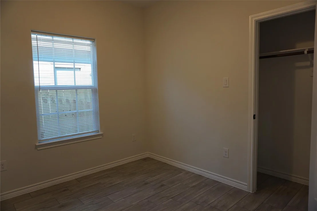 Photo of 10002 Calendar Street