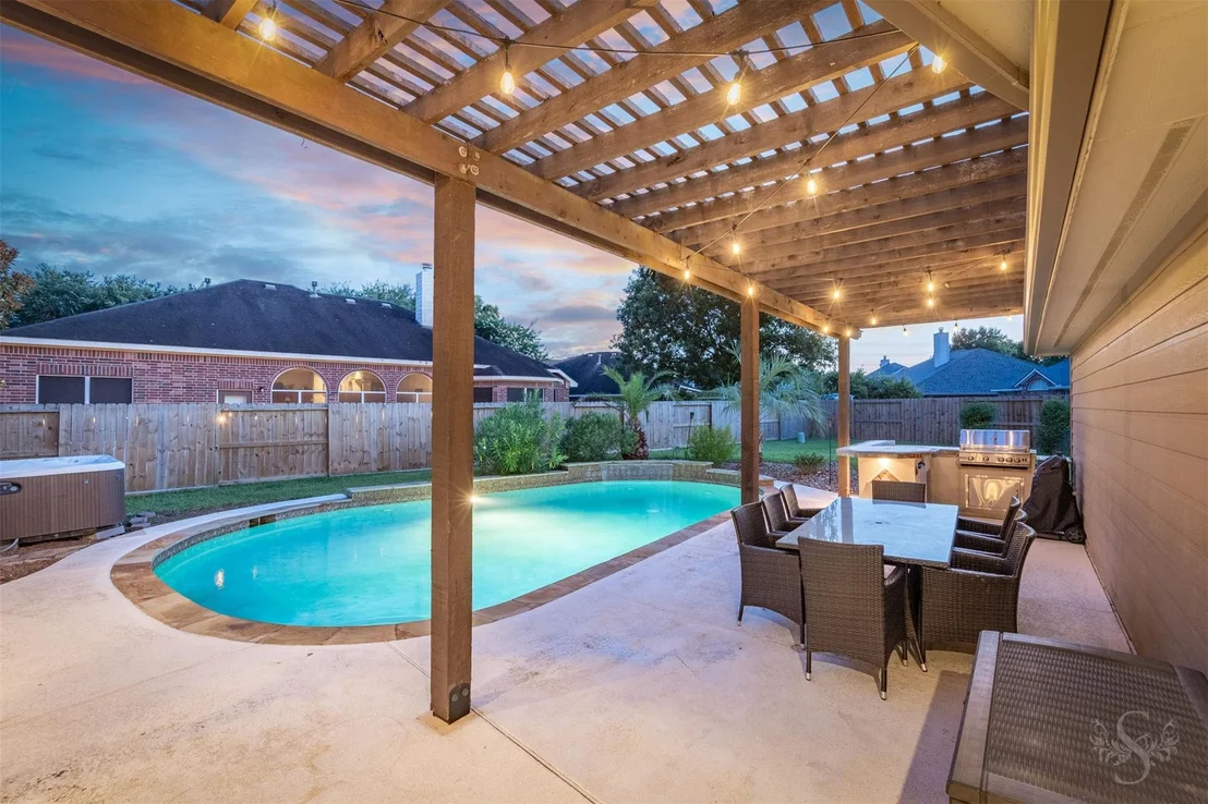 Photo of 1206 Paralee Drive
