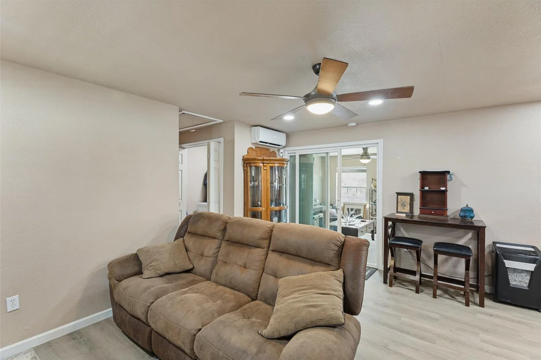 Photo of 128 Cheyenne Drive