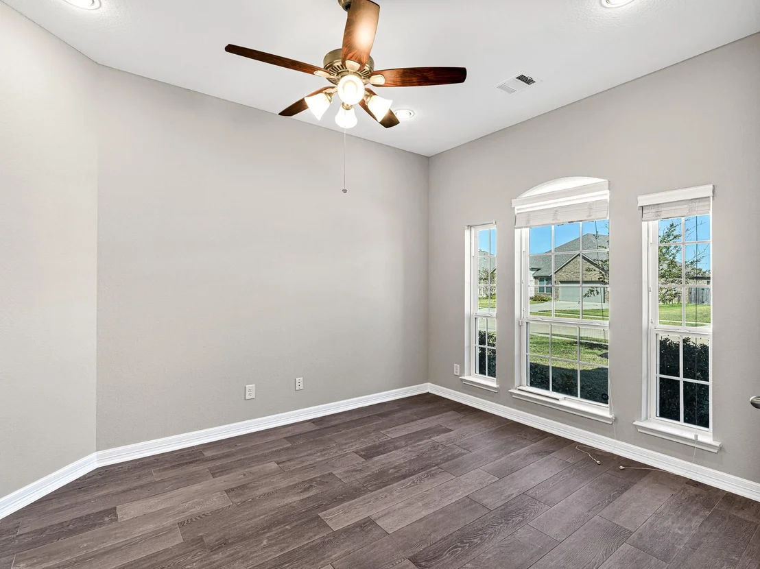 Photo of 32003 Casa Linda Drive